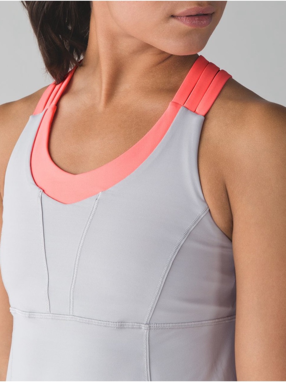 lululemon athletica Beat The Heat Tank in Seal Grey/Grapefruit - Picture 3 of 9
